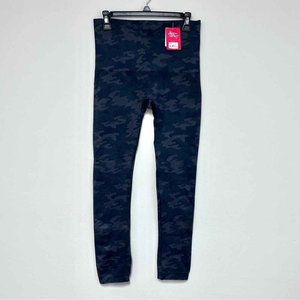 NWT Spanx High Rise Seamless Look At Me Now Camo Leggings